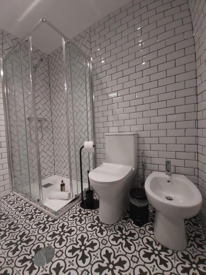 Alto Da Lapa Luxury House Free 1 Parking Place Porto Exterior foto